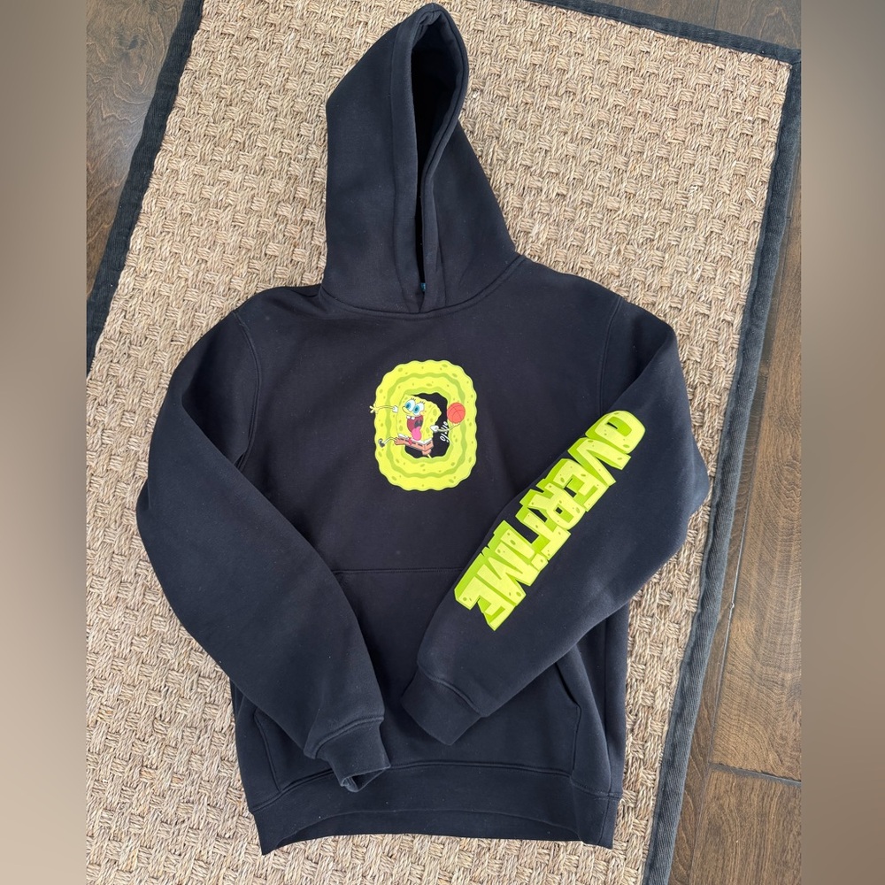 🏀 Overtime Sponge Bob Hoodie 🏀 - Picture 2 of 7